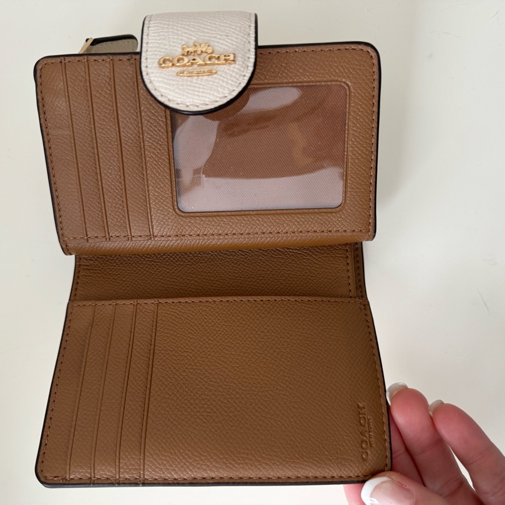 Coach Wallet - Picture 3 of 3